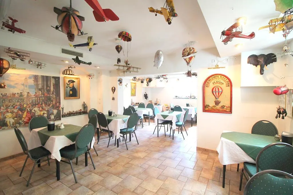Hotel Zu Den Linden Дрезден Германия