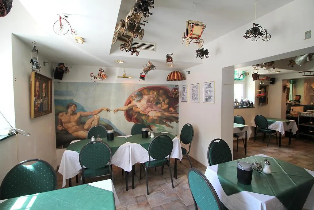 Hotel Zu Den Linden Дрезден